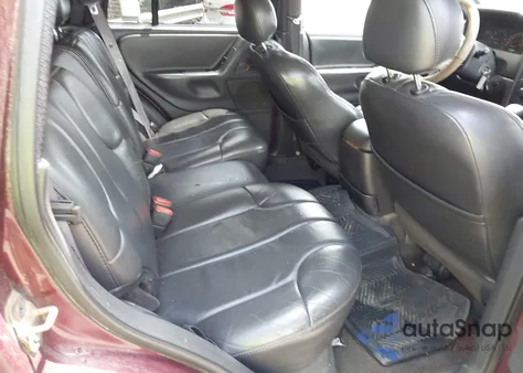 2000 Jeep Grand Cherokee Laredo из США, поврежденный, VIN 1J4GW48S0YC134456